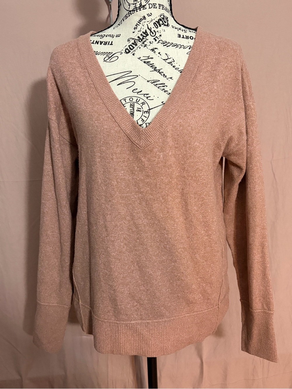 Lucky Brand V-Neck Sweater in Dusty Rose